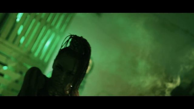 Mike Diamondz, Otilia, Vibe Drops - Pumpin | Official Video смотреть онлайн