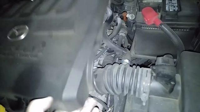 2005 Mazda 6i Sport 2.3L I4 spark plug replacement (1of3) смотреть онлайн