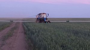 Мтз-82.1 Опыление 2022 по пшенице от трипса.