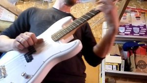 бас гитара denn st 100 wh