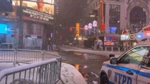 NYC 5AM Snow Walk in Manhattan - Heavy Snowfall in New York City 4K NYC Snow Walk in Manhattan ASMR