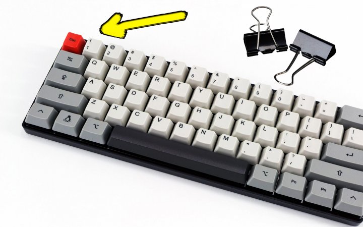 Эта хитрость поможет вам при поломке ножек у клавиатуре . Полезный совет .