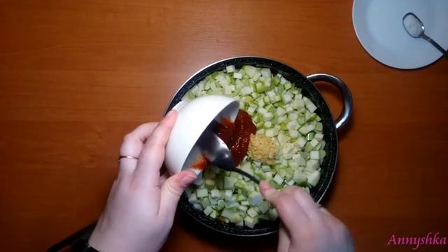 Кабачки тушеные диетические. Кабачковая икра кусочками. Простые рецепты на каждый день