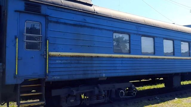 Влог из Мариуполя.  Транспортный обзор, поезд 10 Приазовье подается на посадку