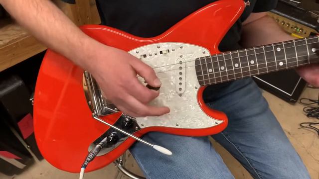 1996 Fender Jag Stang MIJ смотреть онлайн