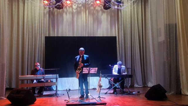 «Классика джаза»: концерт в Ревде смотреть онлайн