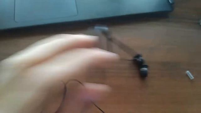 Самые дешевые наушники которые я нашел. Celebrat d1 смотреть онлайн