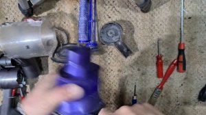 Dyson v6 filter and cyclone cleaning guide, pulsing dyson repair