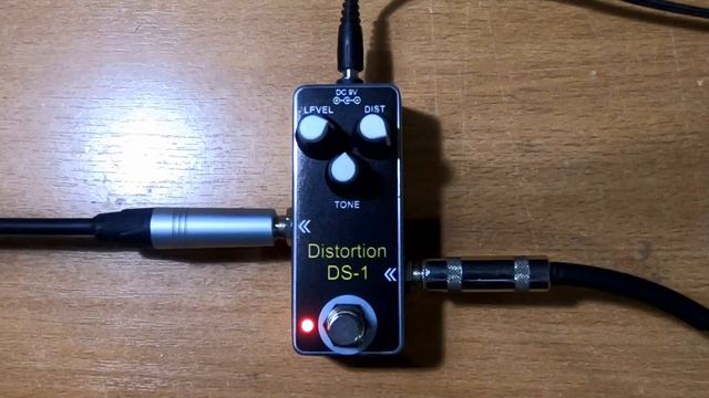 Клон педали Boss DS 1 смотреть онлайн