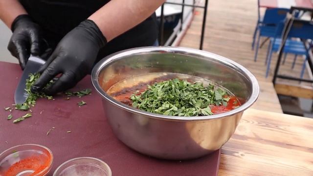 ??? креветки КОРОЛЕВСКИЕ В ЛИМОНАХ, НА УГЛЯХ! ВЫ ТАКГО ТОЧНО НЕ ПРОБОВАЛИ!!! FООD BOSS INSTITUTE смотреть онлайн