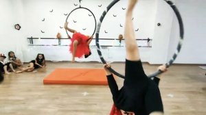 Воздушная Акробатика на кольце. Младшая группа, начинающие