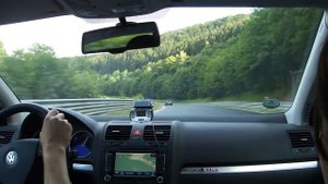 Лошпеды на Нюрбургринге