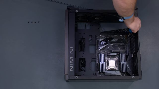 ASUS STRIX X299-E Gaming - Intel Core i9-7900X / GTX 1080 Ti смотреть онлайн