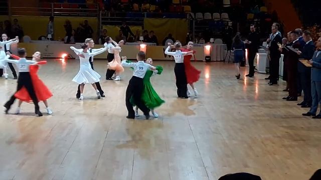 Танго ювеналы2 осенняя москва смотреть онлайн