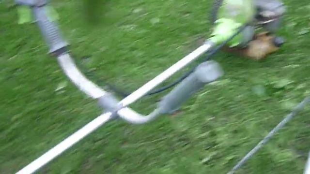 Причины сильной вибрации при работе бензокосы. смотреть онлайн