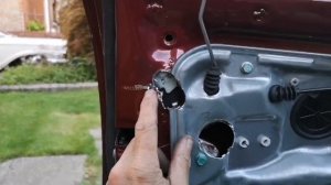 Volkswagen Polo Mk4 9N doors stuck closed, central locking failure, how to open