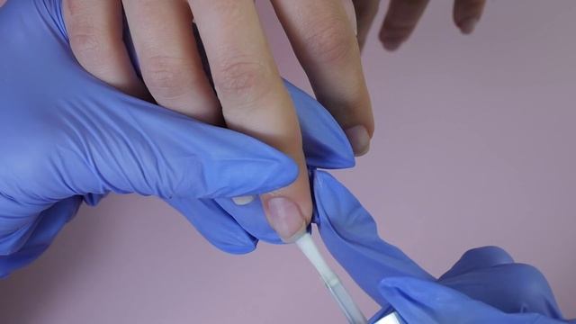 Почему гель лак отслаивается? Переношенные ногти с отслойками. Маникюр с голографическими ПОТЕКАМИ