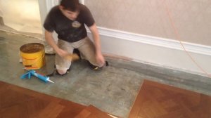 Технология укладки модульного паркета на клей Sikabond T 54 Челябинск