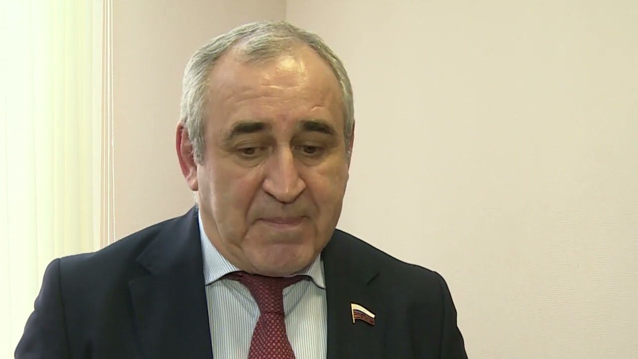Сергей Неверов в рамках рабочего визита посетил сафоновский «Гидрометприбор»