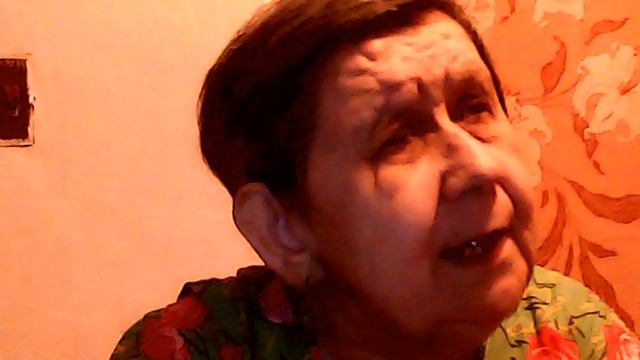 МАМА РАССКАЗЫВАЕТ СКАЗКУ ПРО ДОМОВОГО смотреть онлайн