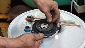 Как почистить бойлер и поменять тэн.