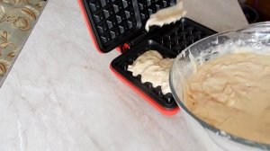 Нежные яблочные вафли в электровафельнице GFW-015 Waffle Plus