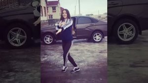 Станцевала под песню патя/танцы/шафл/