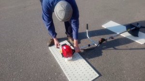 Холодный запуск бензокосы BC34 Тридцатьчетверка "Красная Звезда"