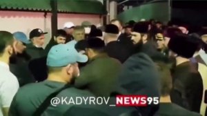 КАК ПРОШЛИ ПOXOPOHЫ АБДУЛМАНАПА? ХАБИБ И КАДЫРОВ ПРОЩАЮТСЯ С НУРМАГОМЕДОВЫМ.