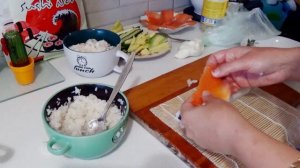 Роллы в домашних условиях.Роллы из сома . роллы из речной рыбы.