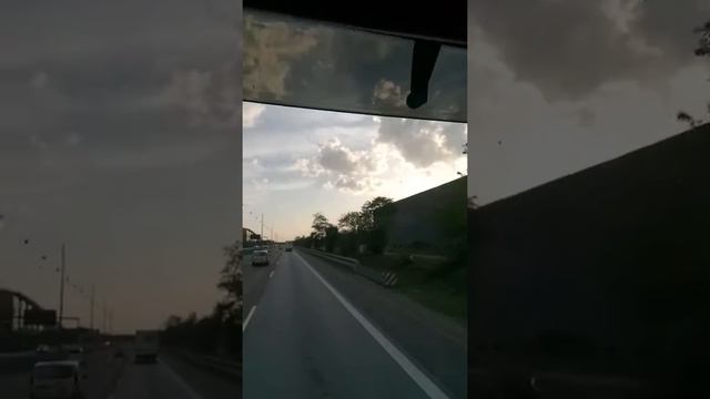 Просто проездом , германия город Франкфурт смотреть онлайн