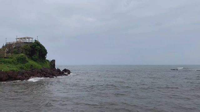 Goa Current Situation/ RajSinghRandhawaVlogs / Mumbai To Goa On Road Trip / Dona Paula Goa/ Goa Vlo