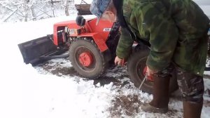 Видеообзор: диски R16 на минитрактор Беларус 132Н