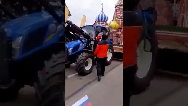 В Германии люди пляшут под Катюшу)))) смотреть онлайн