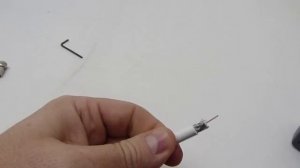 Разделка кабеля ножом под F разъём