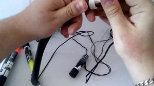 Защита для провода наушников