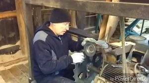 Самодельная угловая двухдисковая пилорама, заточка пил