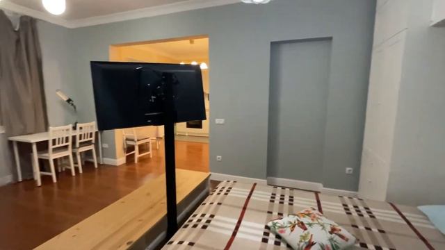 Видеотур 1 - комнатной квартиры, расположенной по адресу: г. Южно-Сахалинск, ул. Больничная, 2к10 смотреть онлайн