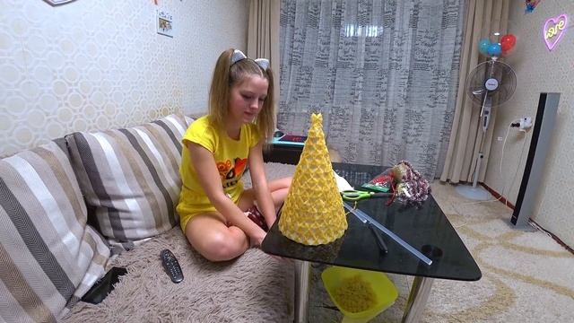 Ёлка из МАКАРОН в садик смотреть онлайн