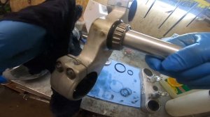 Смазка подшипников рулевой колонки KTM 300 TPI