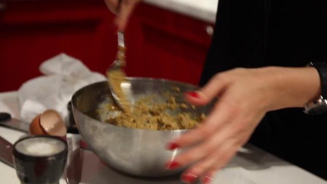 Бургеры с мясной и вегетарианской котлетой. FireKitchen: Выпуск второй смотреть онлайн