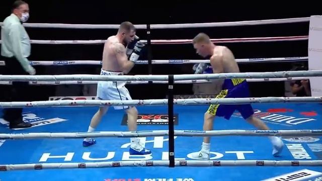 Отправили в нокдаун и лишили титула WBС. «Казахский король» впервые проиграл смотреть онлайн