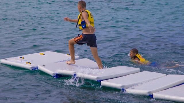 Аттракцион надувной "водная дорожка" смотреть онлайн