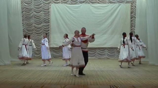 Народный коллектив народного танца «Рябинушка» - «Саванас ташши» чувашский танец