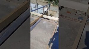 односкатная крыша с врезкой в старую крышу.