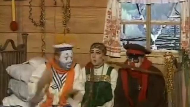 Новогодняя Деревня дураков:Потанцуем смотреть онлайн