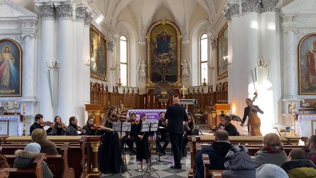 Бах концерт ре-минор 1часть Исп.Ия Кулик, Александра Чекаленко и Sinfonietta Orchestra смотреть онлайн