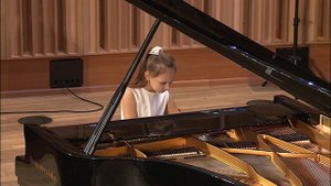Василиса Агеева-Дебюсси Колыбельная слона