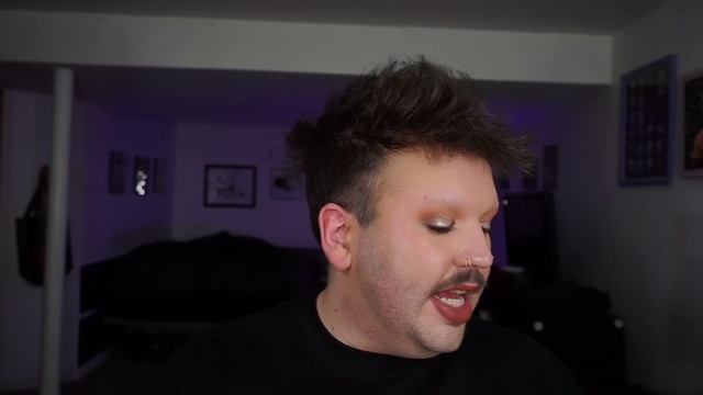 My TOP SHELF makeup | Victoria Beckham | Chantecaille | Haus Labs | Surratt | merch drops NOW! смотреть онлайн