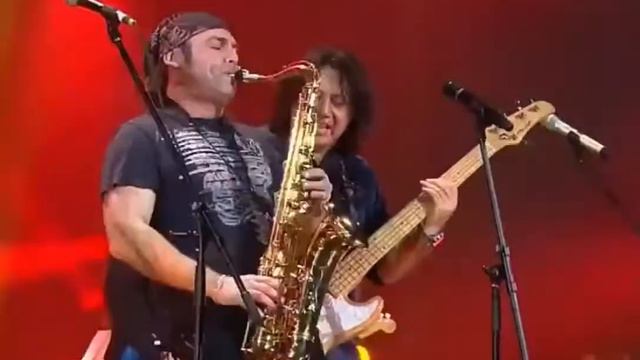 Самый симпатичный во дворе смотреть онлайн